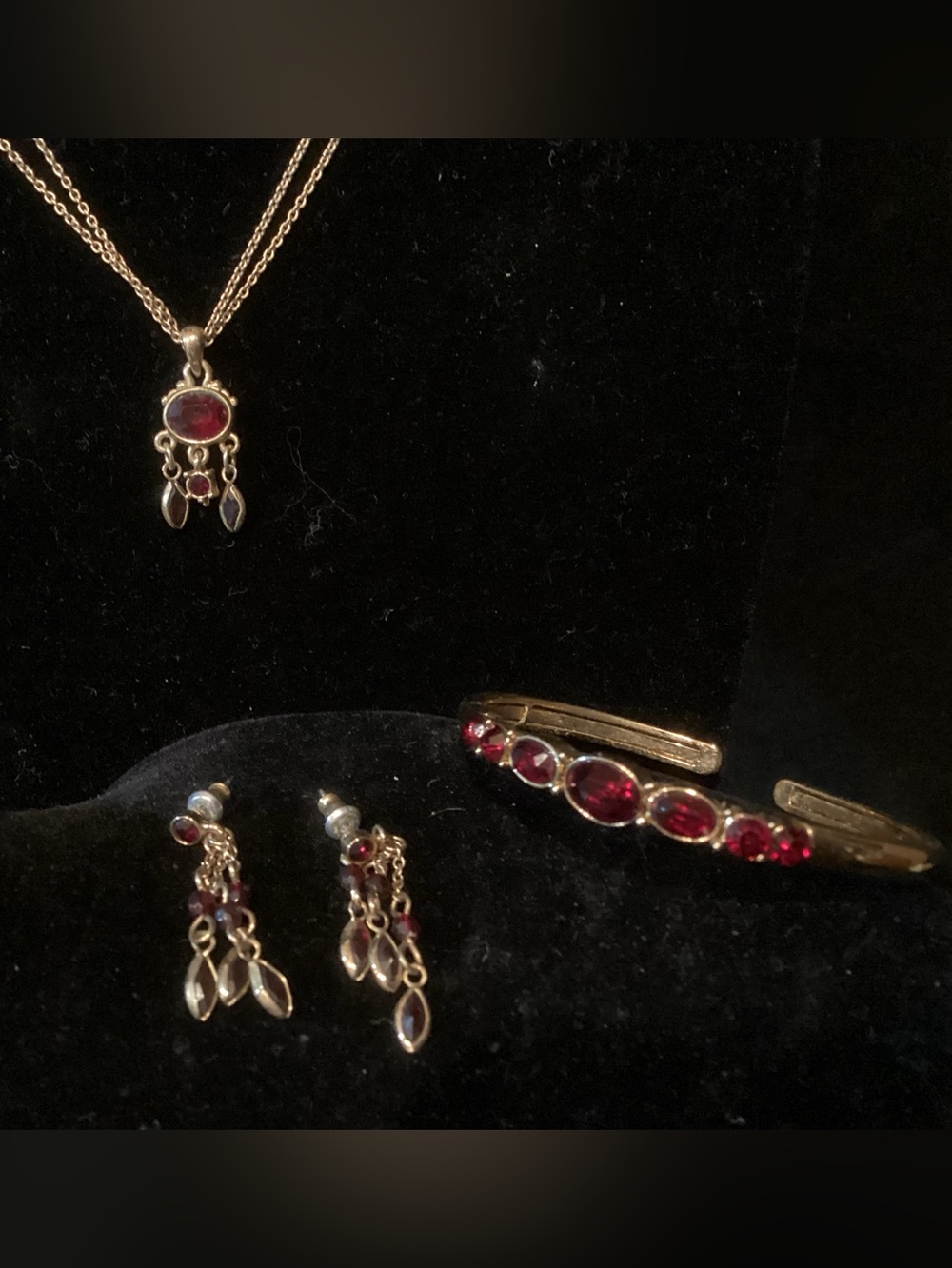 Gold-Tone Red Gemstone Jewelry Set - Necklace, Bracelet & Earrings
